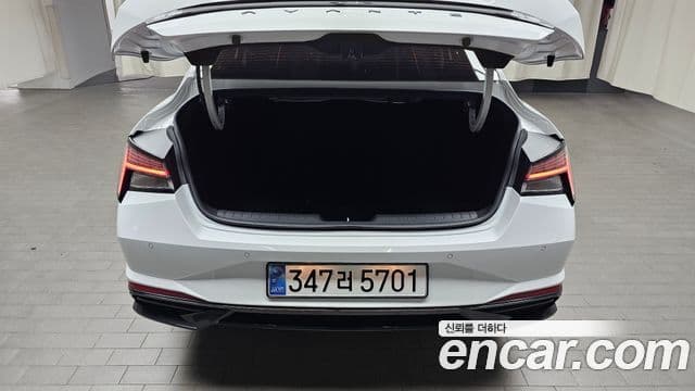 Hyundai The New Avante Hybrid 2022 — ფოტო 22/30