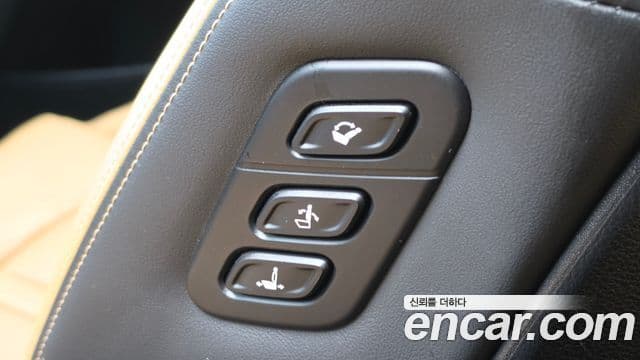 Kia K5 2022 — ფოტო 16/20