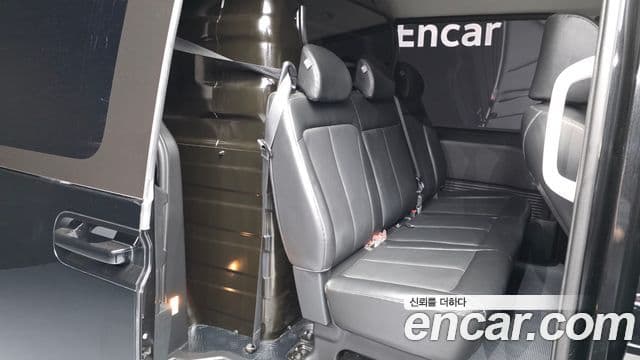 Hyundai Staria 2021 — ფოტო 12/20