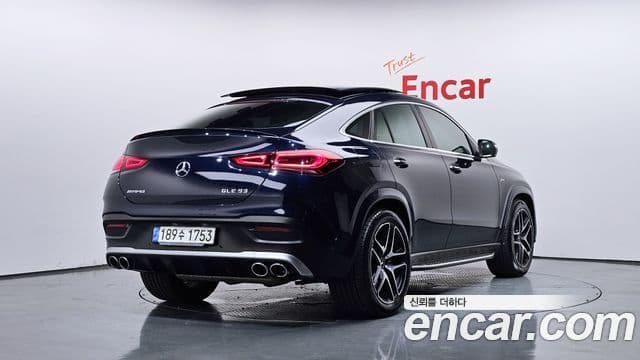 Mercedes-Benz GLE-Class 2021 — ფოტო 2/20
