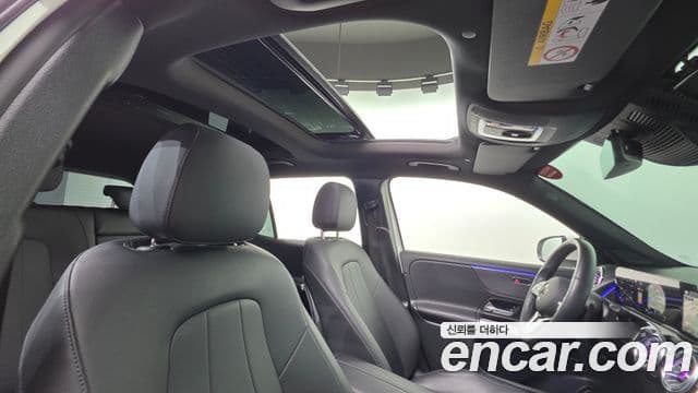 Mercedes-Benz GLB-Class 2022 — фото 20 из 20