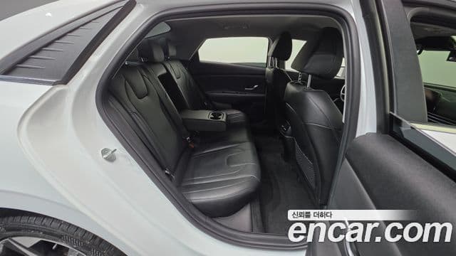 Hyundai Avante 2022 — Şəkil 18/20