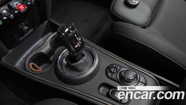 Mini Cooper Countryman 2024 — фото 9 из 20