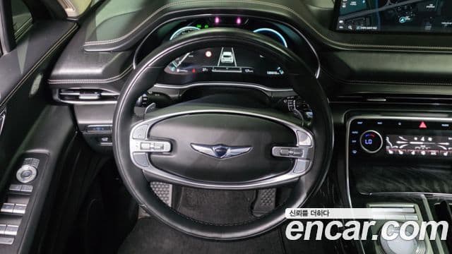 Genesis GV80 2022 — ფოტო 13/20