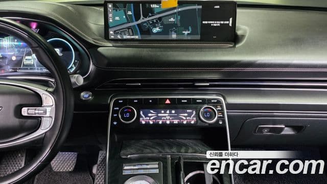 Genesis GV80 2022 — ფოტო 14/20