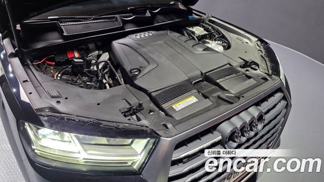 Audi Q7 2019 — Şəkil 6/20