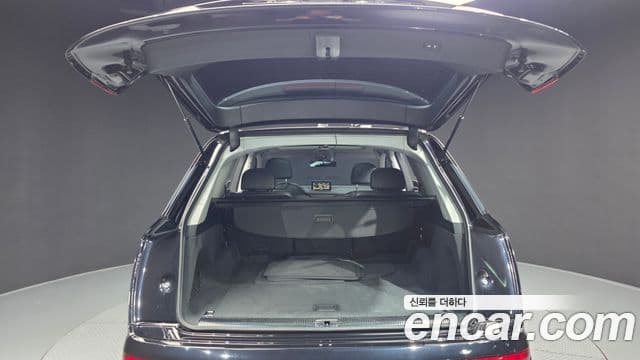 Audi Q7 2019 — Şəkil 20/20