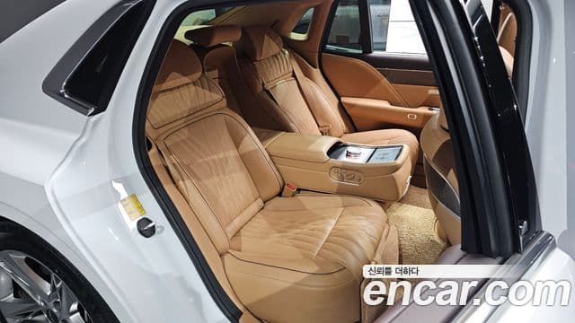 Genesis G90 2022 — Şəkil 11/20