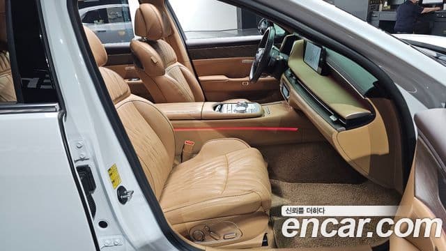 Genesis G90 2022 — Photo 2/38