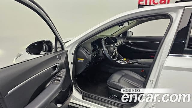 Hyundai Sonata 2019 — ფოტო 10/20