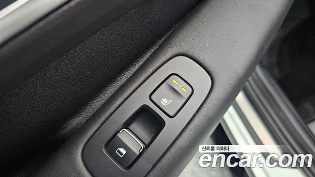 Hyundai Sonata 2019 — ფოტო 19/20