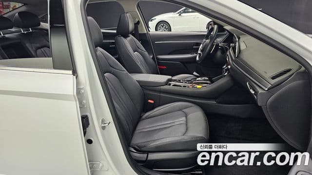 Hyundai Sonata Hybrid 2019 — ფოტო 15/30