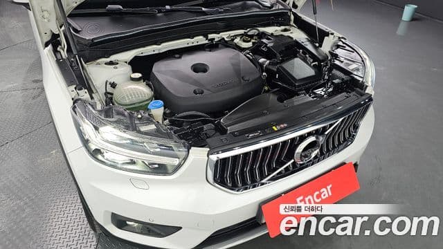 Volvo XC40 2020 — фото 6 из 20