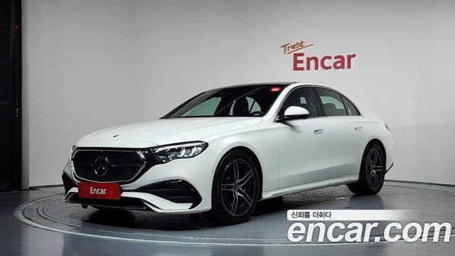 Mercedes-Benz E-Class 2025 — Фото 1/20