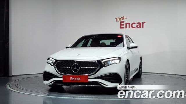 Mercedes-Benz E-Class 2025 — Фото 3/20