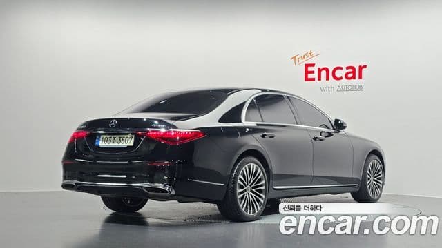 Mercedes-Benz S-Class 2021 — ფოტო 2/20