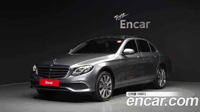 Mercedes-Benz E-Class 2020 — Şəkil 1/20