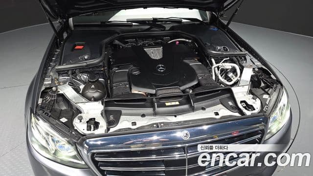 Mercedes-Benz E-Class 2020 — Şəkil 6/20