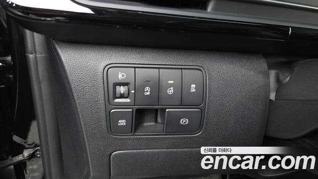 Hyundai Staria 2025 — ფოტო 13/20