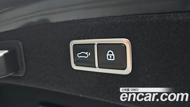 Genesis Electrified G80 2022 — Şəkil 17/20