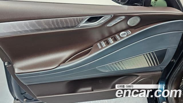 Genesis G80 2020 — Şəkil 12/32