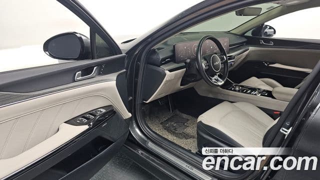 Kia K5 2024 — Şəkil 8/20
