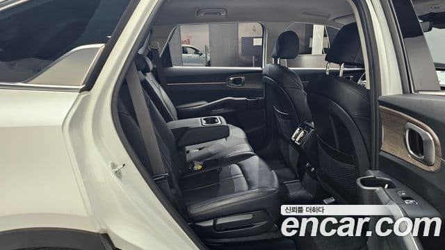 Kia Sorento 2021 — Şəkil 11/20
