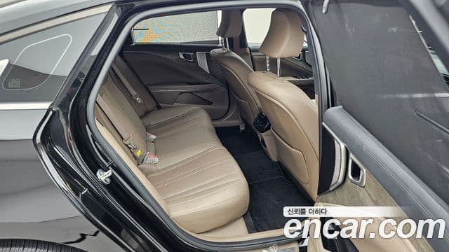 Kia K8 2022 — Şəkil 12/20