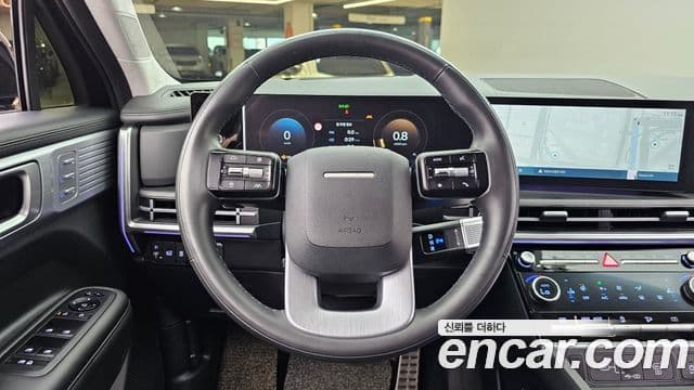 Hyundai Santa Fe 2023 — Şəkil 13/20
