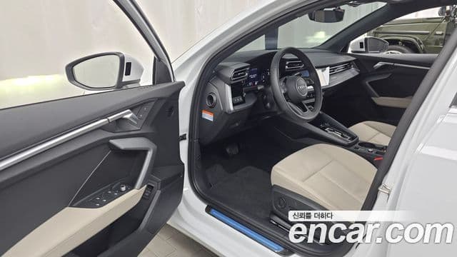 Audi A3 2025 — ფოტო 10/20