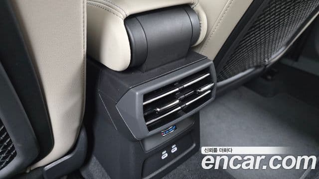 Audi A3 2025 — ფოტო 18/20