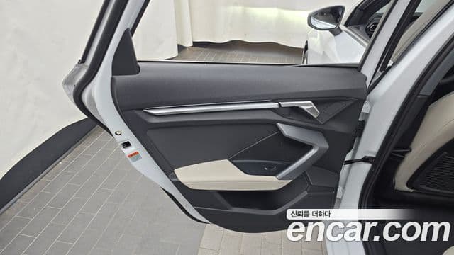 Audi A3 2025 — ფოტო 11/31