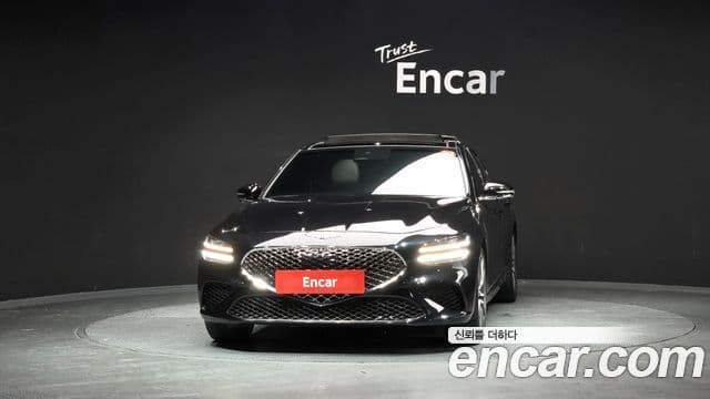 Genesis G70 2022 — Photo 9/20