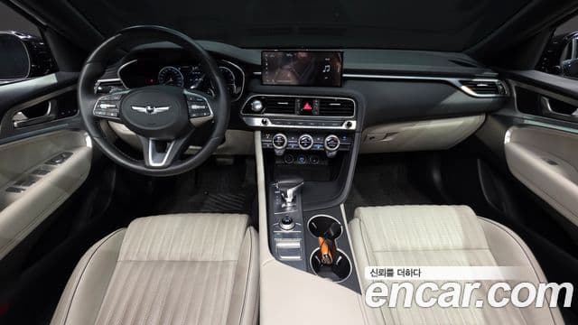 Genesis G70 2022 — Photo 16/20