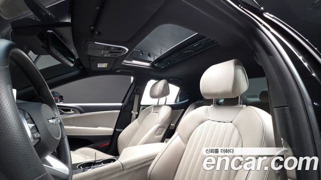 Genesis G70 2022 — Photo 15/20