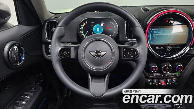 Mini Cooper Countryman 2023 — Фото 13/20