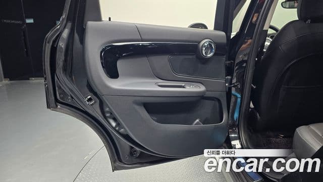 Mini Cooper Countryman 2023 — Photo 14/31