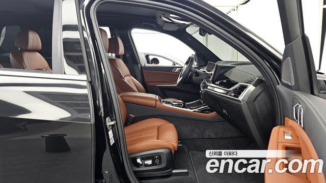 BMW X7 2023 — Şəkil 11/20