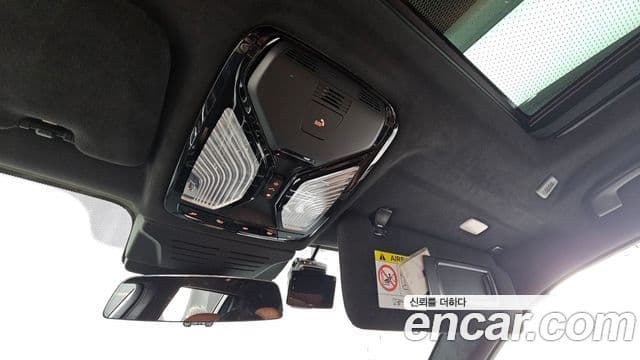 BMW X7 2023 — Photo 3/39