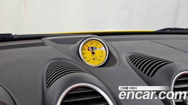 Porsche 718 Boxster 2019 — Şəkil 18/20