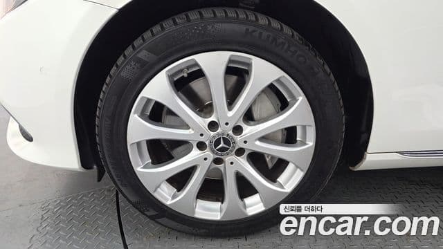 Mercedes-Benz E-Class 2019 — Şəkil 5/20