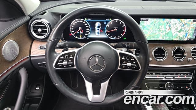 Mercedes-Benz E-Class 2019 — Şəkil 14/20