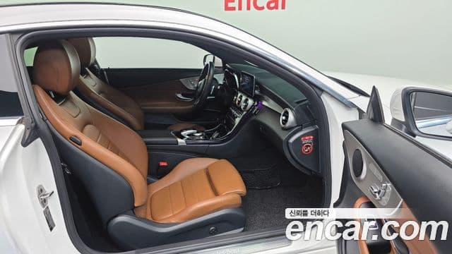 Mercedes-Benz C-Class 2019 — ფოტო 11/20