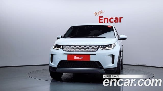 Land Rover Discovery Sport 2020 — Photo 27/33