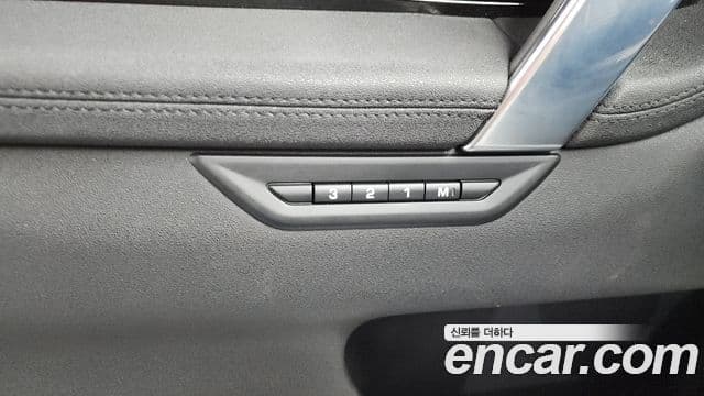 Land Rover Discovery Sport 2020 — Photo 26/33