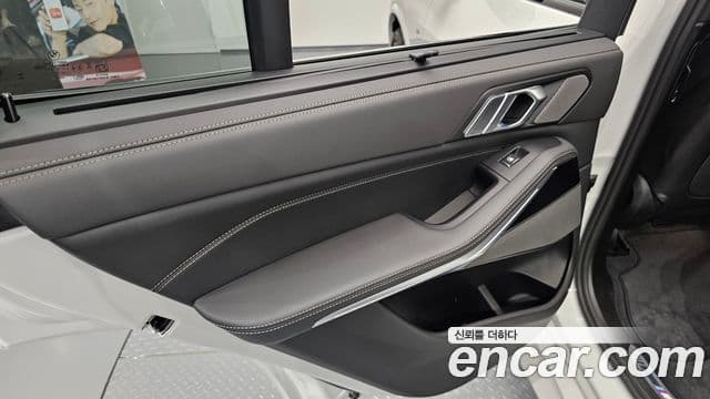 BMW X5 2025 — Photo 14/34