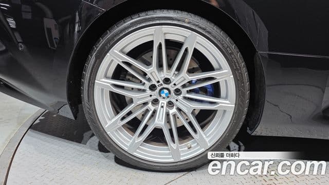 BMW M2 2025 — Photo 18/30