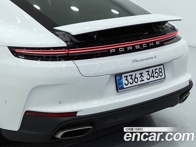 Porsche Panamera 2025 — Şəkil 11/20