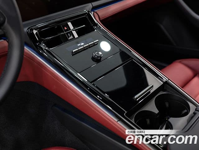 Porsche Panamera 2025 — Şəkil 17/20