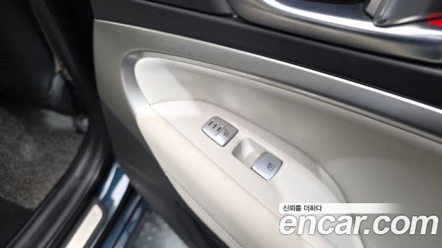 Genesis G70 2021 — Şəkil 19/20
